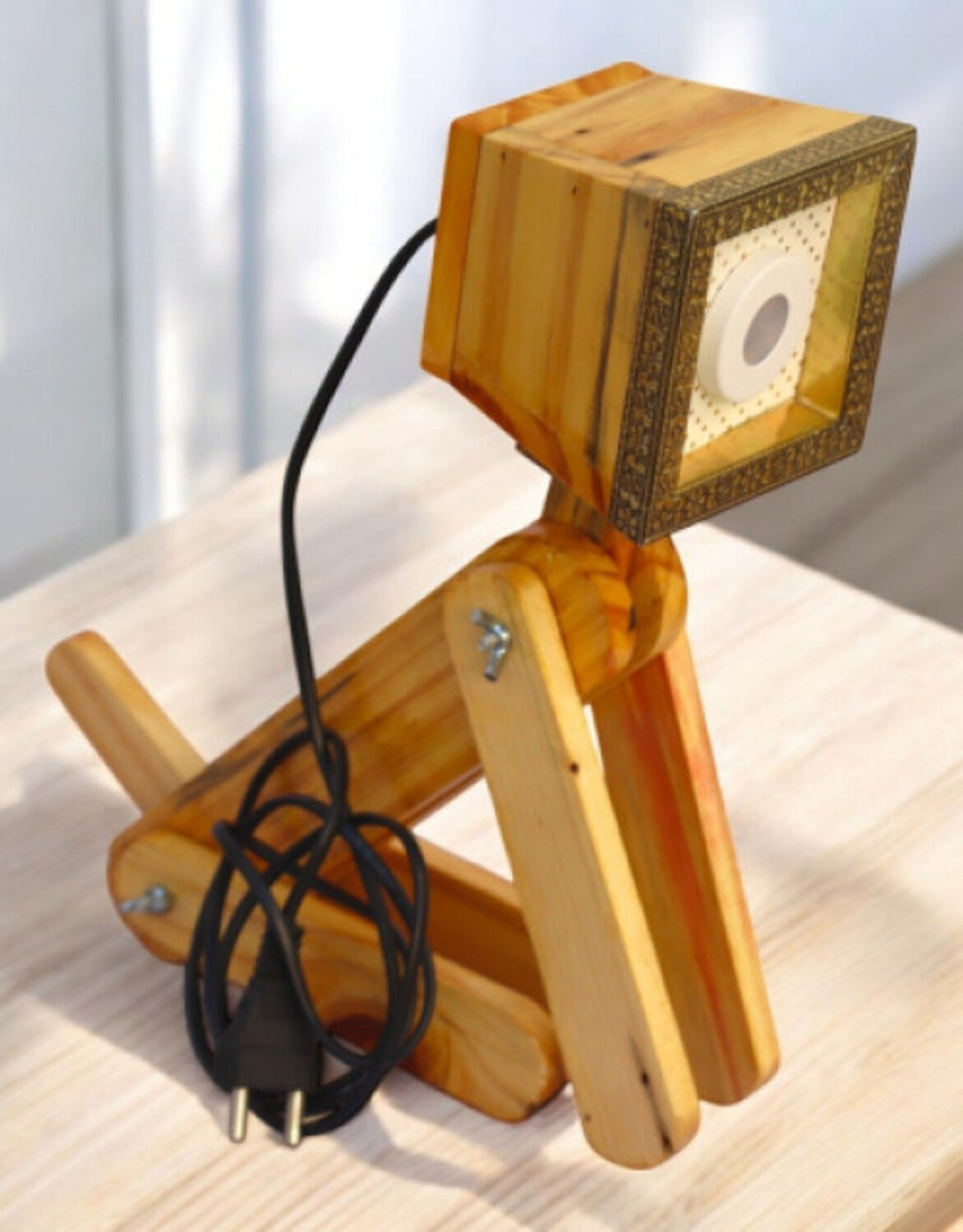 Unique Wooden Decorative Lamp